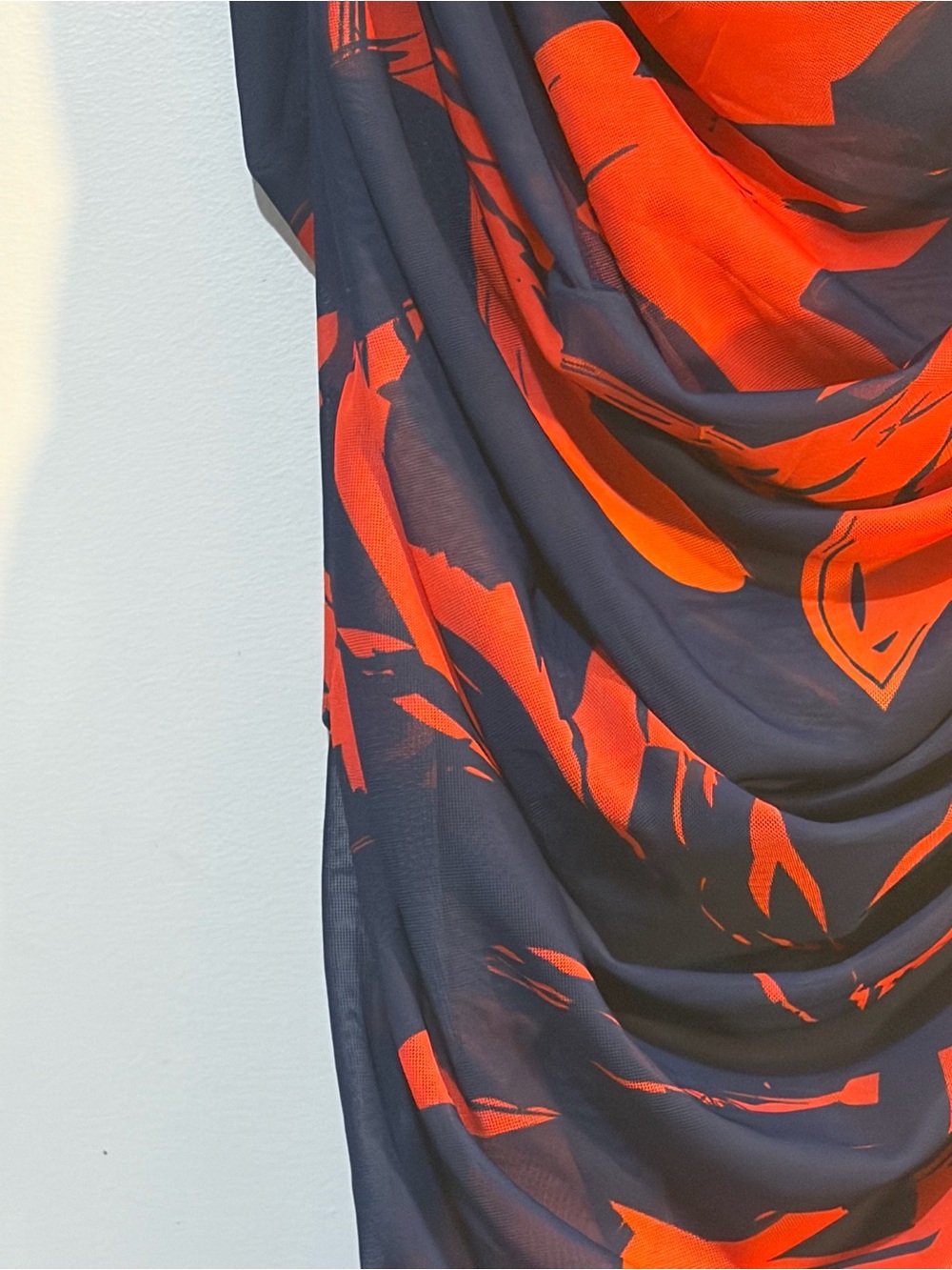 Revolve LAMARQUE Heatwave Abstract Print Ruched Mesh Midi Skirt Size L - Picture 8 of 10